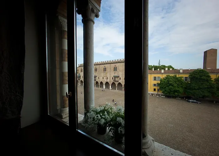 Palazzo Castiglioni LuxuryAlbergo